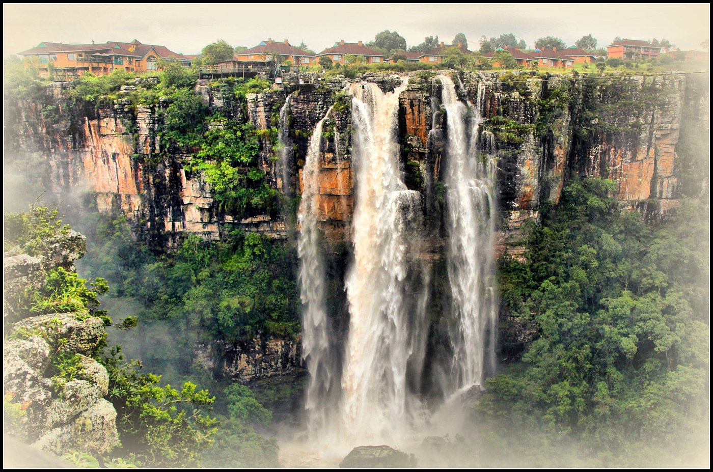 Graskop Mogodi Lodge thumbnail 3